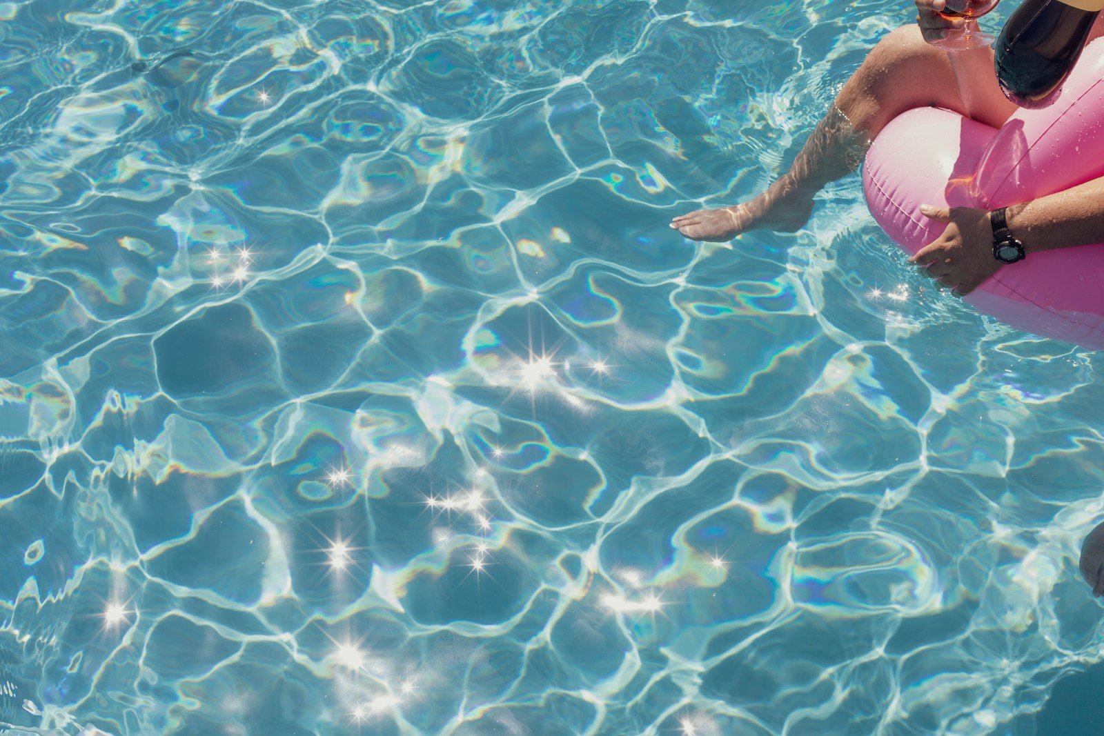À propos de H2O Piscine Services à Renaison