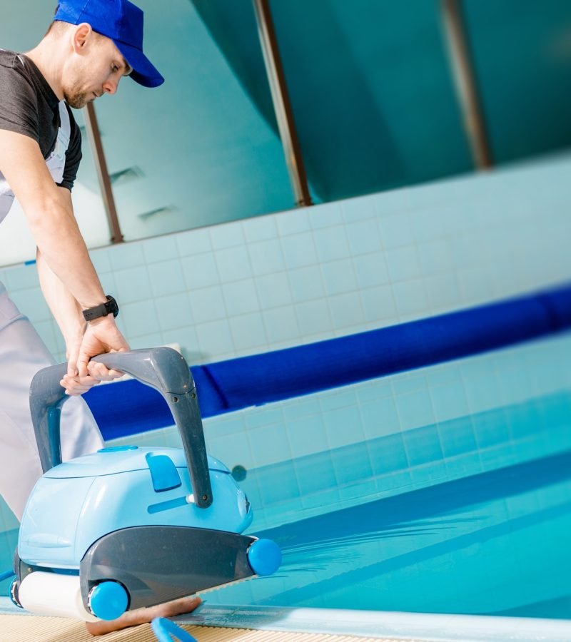 Entretien de piscine à Renaison proche de Roanne et ses alentours